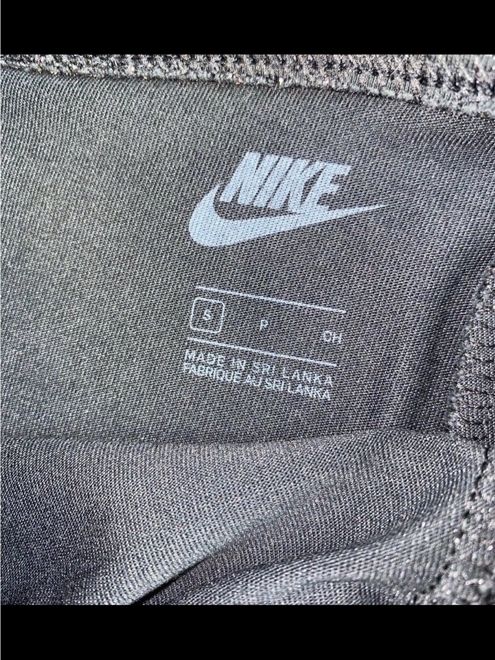 Nike Shorts - Picture 4 of 8